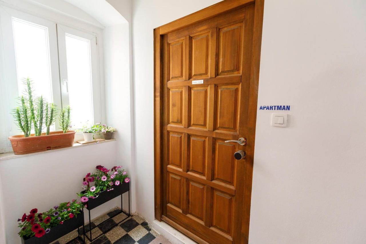 ספליט Apartment Grace, Feel At Home - Away From Home מראה חיצוני תמונה